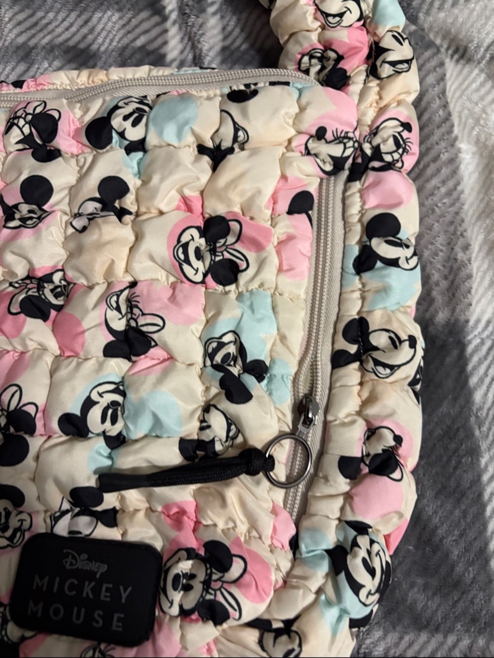 Disney Quilted Mickey and Minnie Bag NwT from BioWorld - Picture 2 of 4